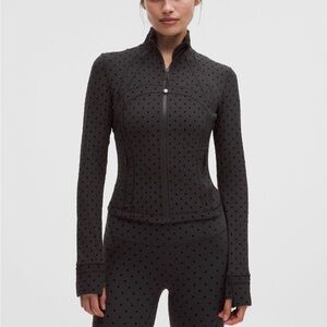 lululemon athletica flocked cropped define jacket size 2 NWT